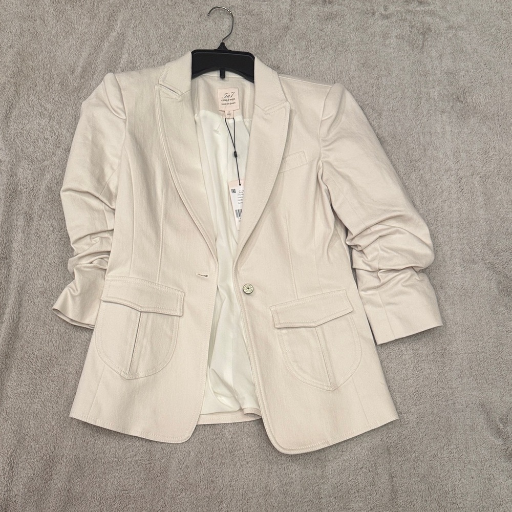 Cinq à Sept Ivory Blazer